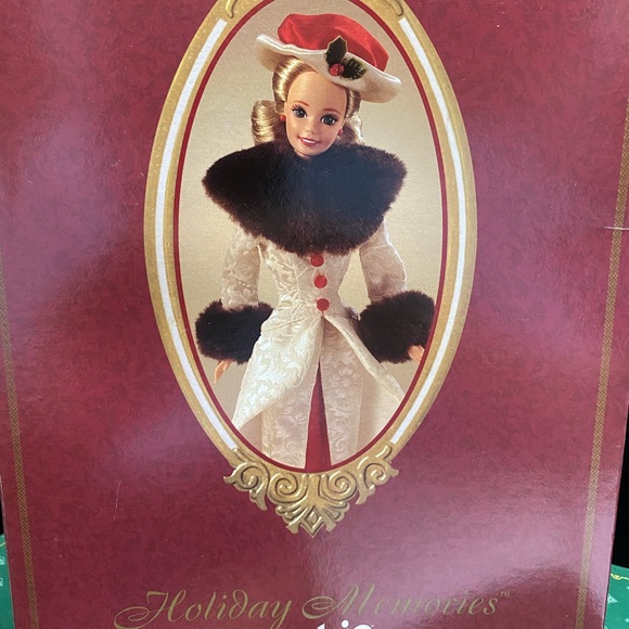 Barbie Hallmark Holiday Memories 1995 NWT Never opened, - Picture 2 of 9